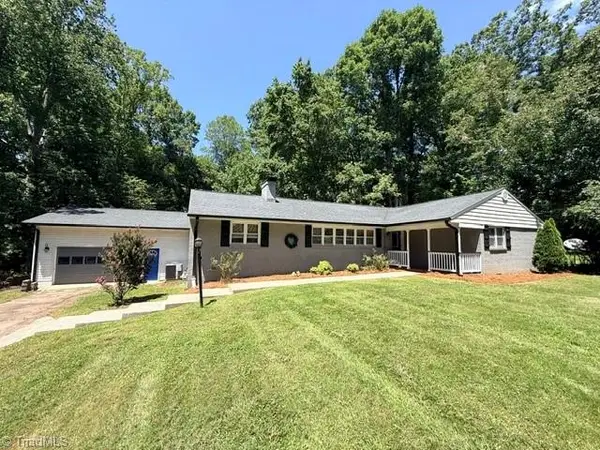 1801 South Avenue, Eden, NC 27288