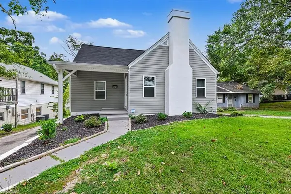 909 Josephine Boyd Street, Greensboro, NC 27403