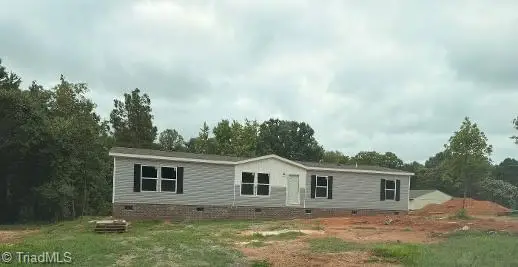 847 Walker Street, Reidsville, NC 27320 - #2