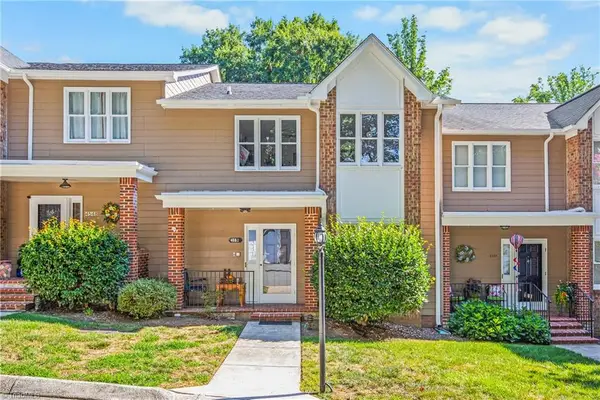 4552 Fernhaven Circle, Winston-Salem, NC 27104