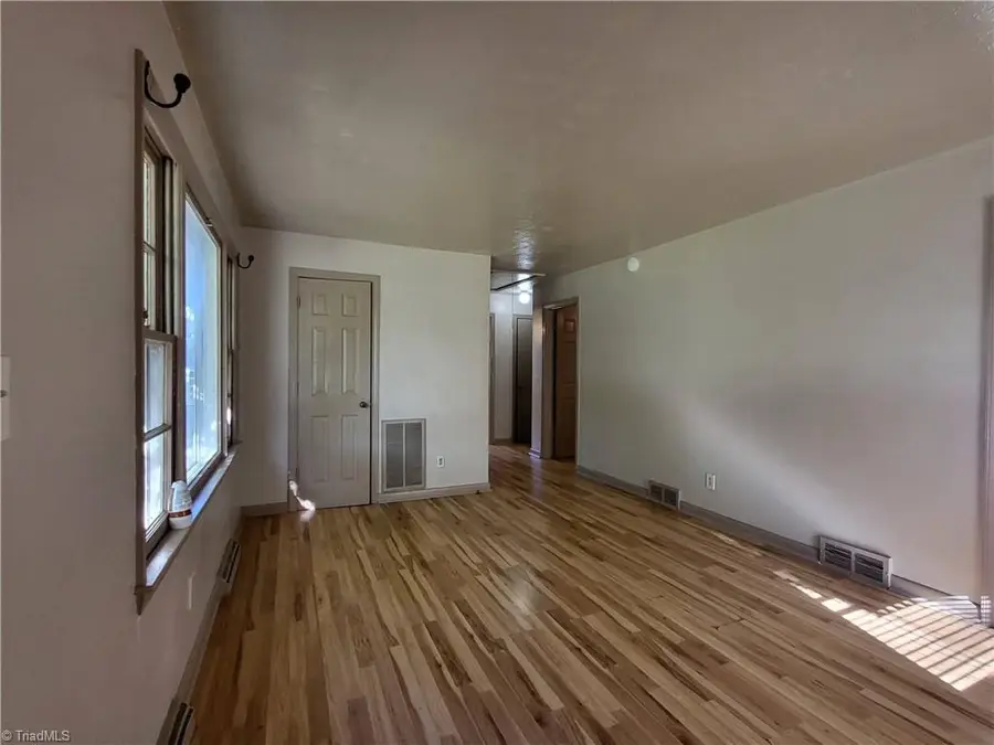 725 Cliffside Avenue, High Point, NC 27260 - #3