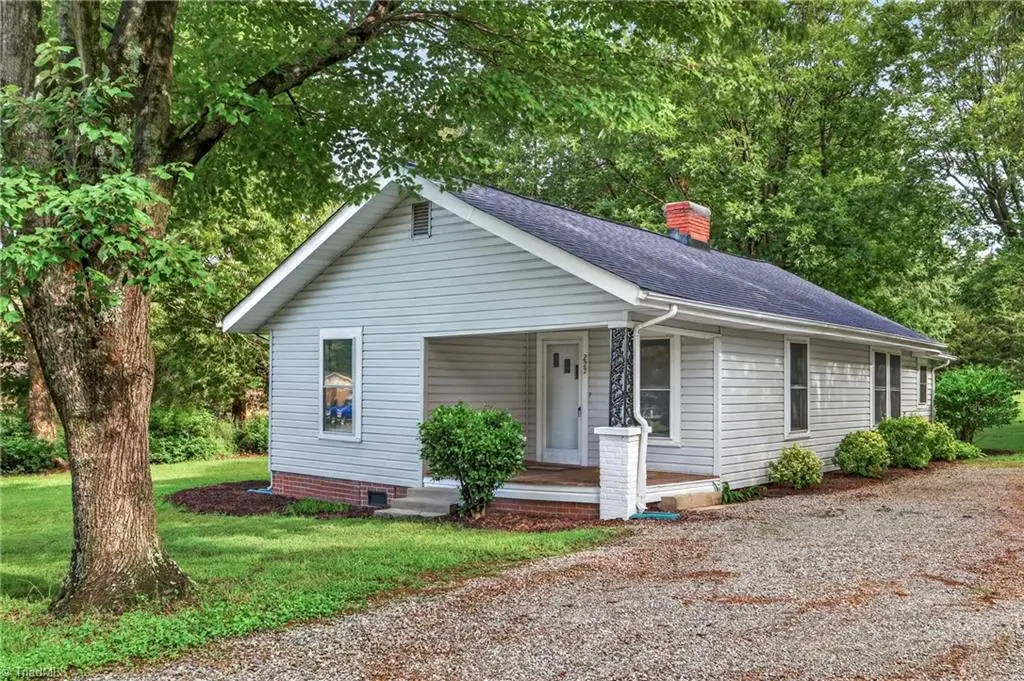 222 W Brower Avenue, Liberty, NC 27298 - #1