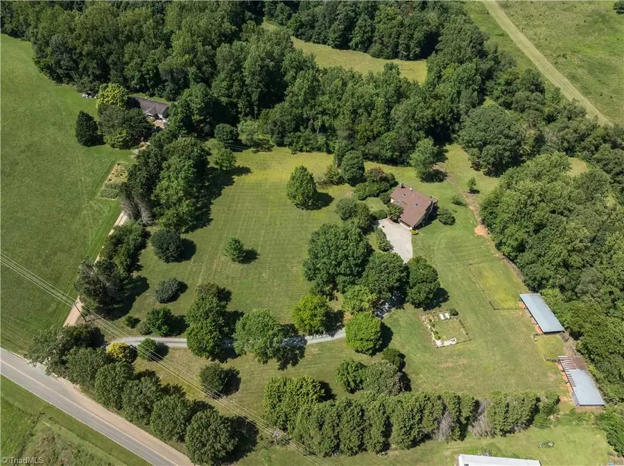 1901 Hennings Road, East Bend, NC 27018 - #3