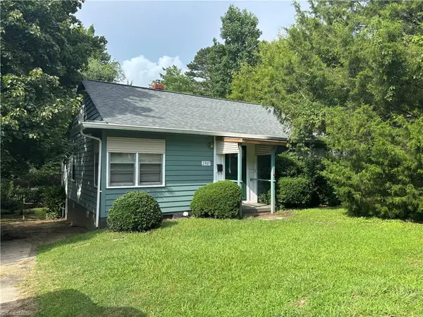 2305 E Lexington Avenue, High Point, NC 27262