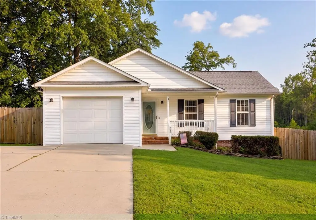 23 Braxton Lane, Thomasville, NC 27360 - #1