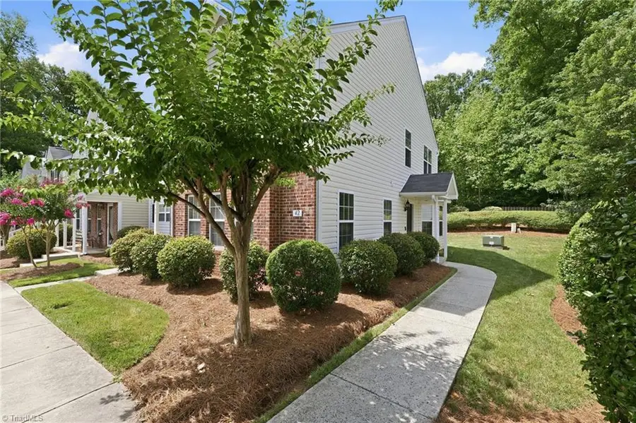 42 Ledgerstone Lane, Greensboro, NC 27407 - #3