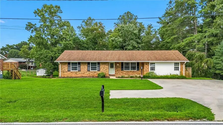 289 Welcome Home Ch Road, North Wilkesboro, NC 28659 - #2