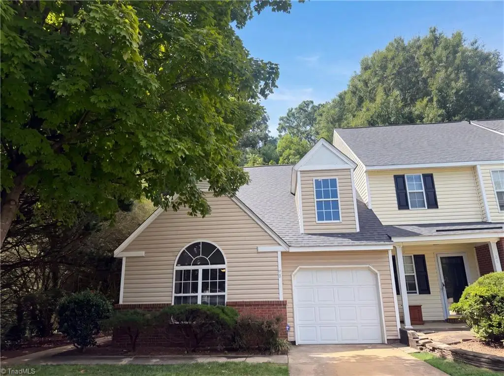 30 Pickwick Place, Greensboro, NC 27407 - #1