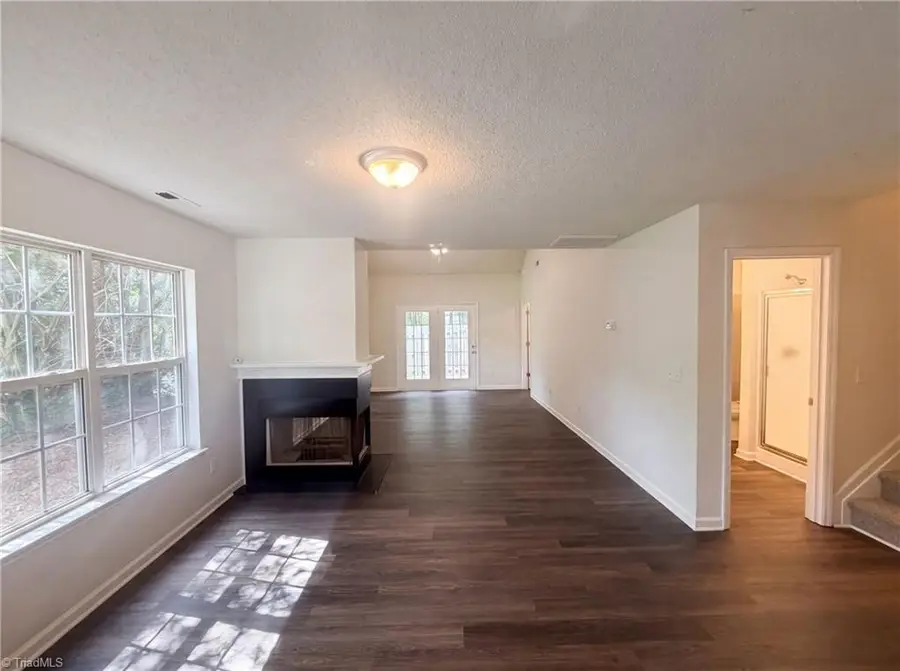 30 Pickwick Place, Greensboro, NC 27407 - #3