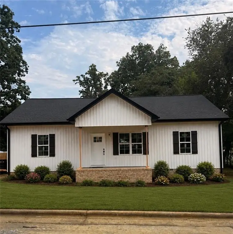 3719 Sharon Avenue, Greensboro, NC 27405 - #1