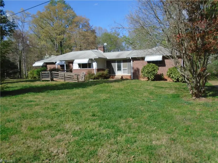 2295 Vienna Dozier Road, Pfafftown, NC 27040 - #2