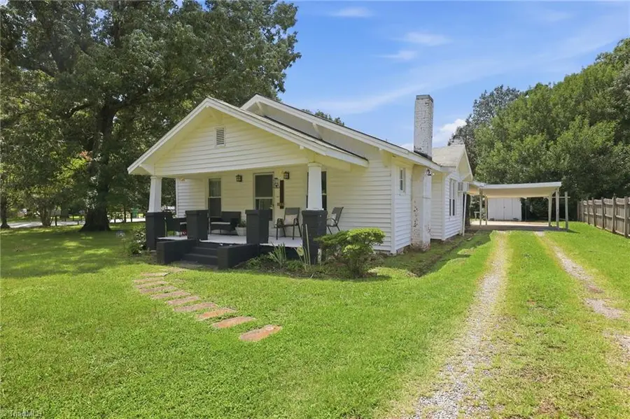 106 Crestwood Circle, High Point, NC 27260 - #2