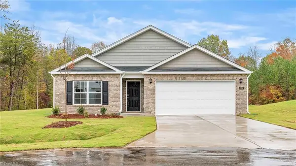 2616 Strawberry Blush Boulevard, Greensboro, NC 27406