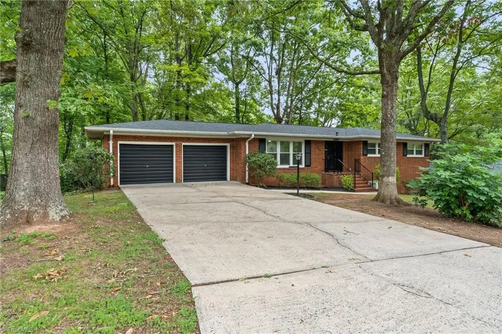 2205 Hathaway Drive, Greensboro, NC 27408 - #1