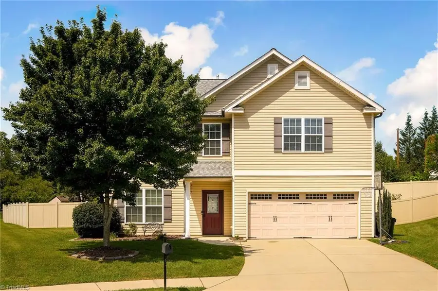 104 Edgewood Court, Archdale, NC 27263 - #2