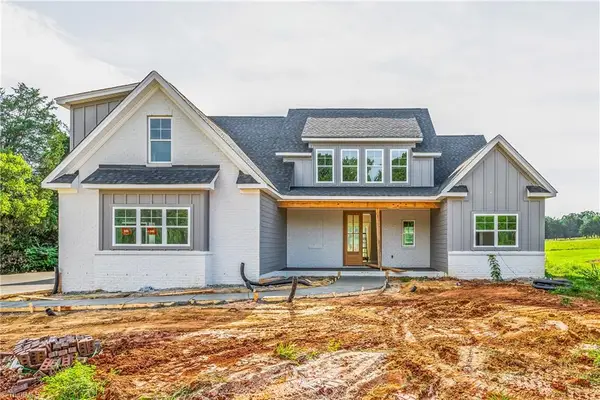 198 Armsworthy Road, Advance, NC 27006