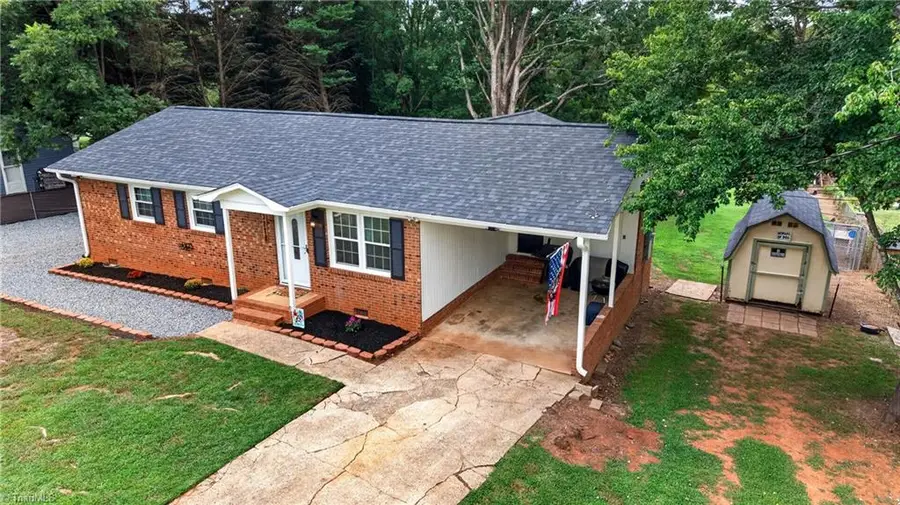 3775 Runway Drive, Sophia, NC 27350 - #2