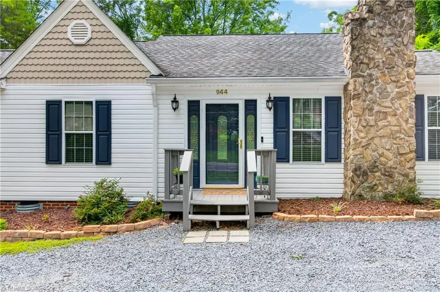 944 Uwharrie Street, Asheboro, NC 27203 - #3