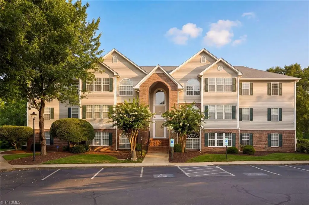 531 Scholastic Court, Winston Salem, NC 27106 - #1