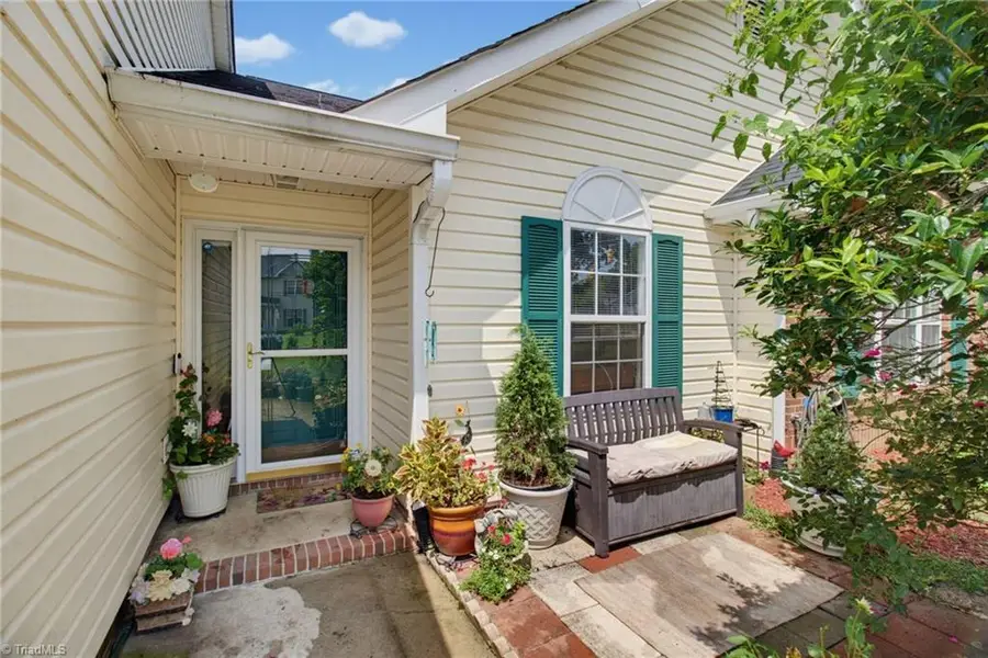 1000 Hastings Hill Road, Kernersville, NC 27284 - #2