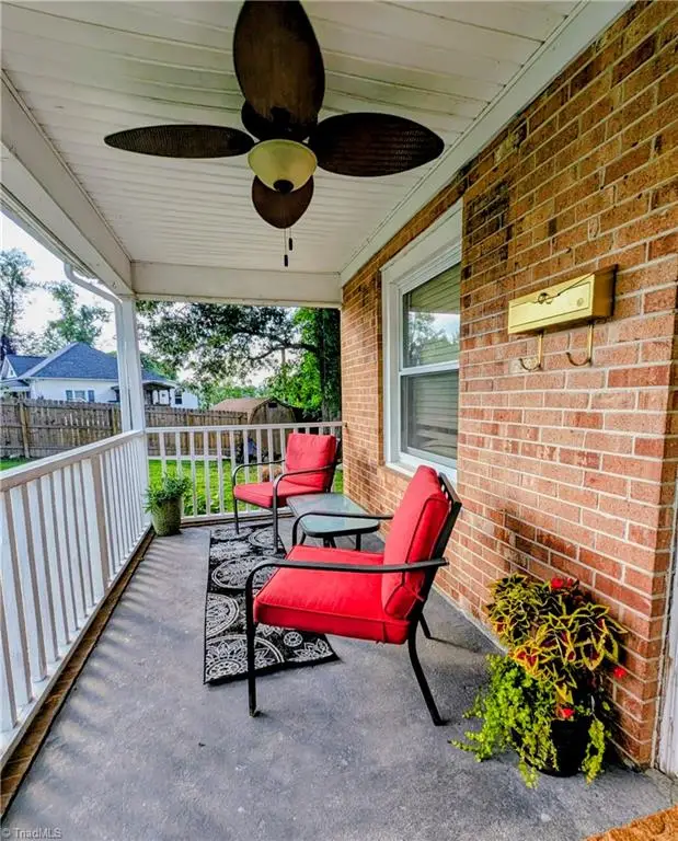 318 Hay Street, Mount Airy, NC 27030 - #3