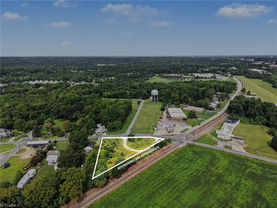 7536 Nc Highway 62, Trinity, NC 27370 - #3