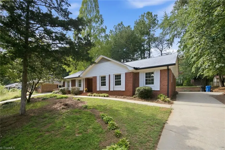 1045 S Magnolia Street, Mooresville, NC 28115 - #2