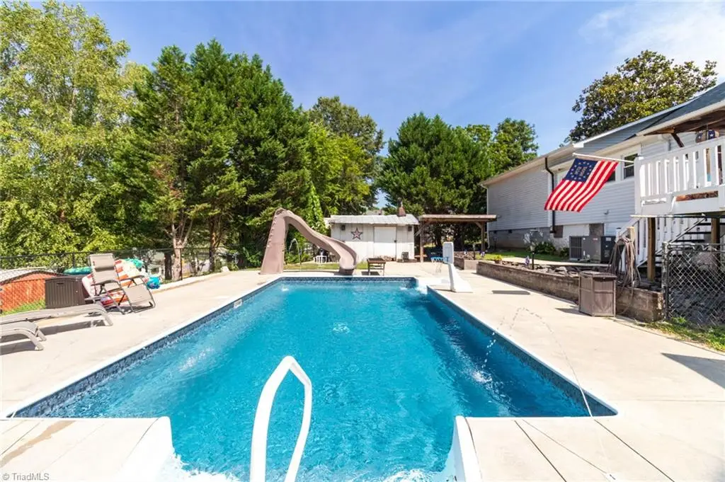 917 Overlook Avenue, Eden, NC 27288 - #1