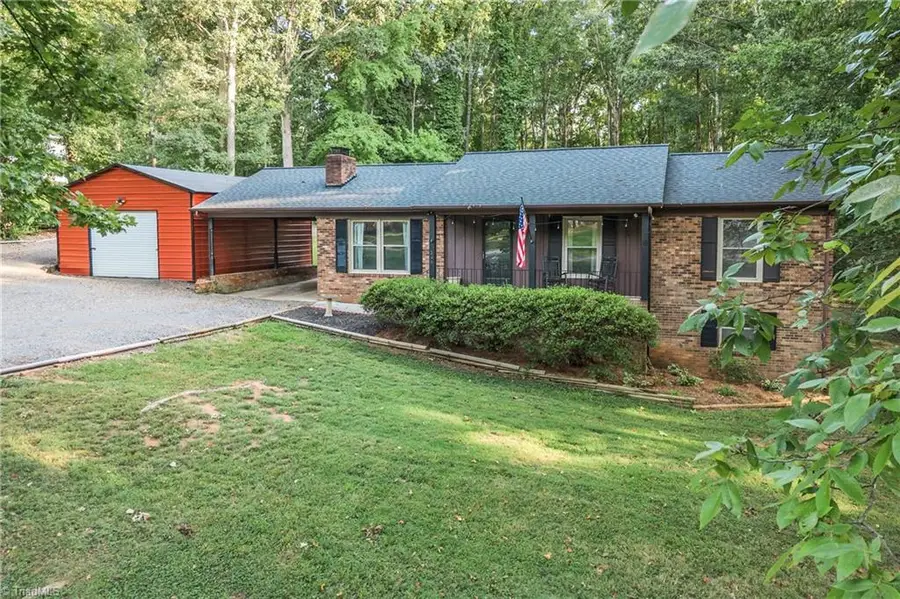 206 Laura Road, Madison, NC 27025 - #2