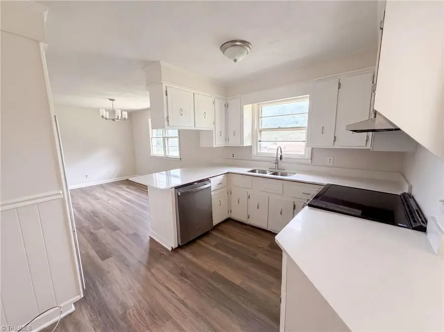 140 Joyce Drive, Midway, NC 27107 - #2