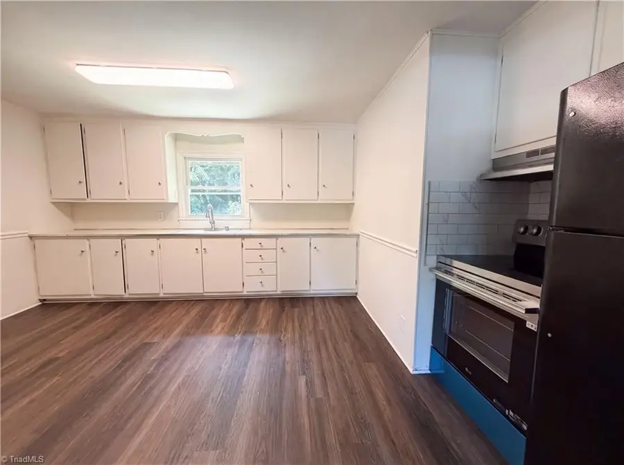 1613 Larkin Street, High Point, NC 27262 - #3