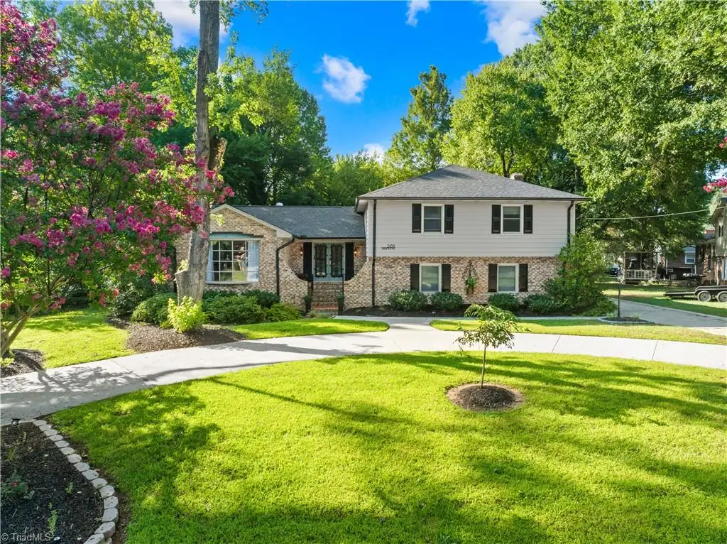 2438 Edgewood Avenue, Burlington, NC 27215 - #1