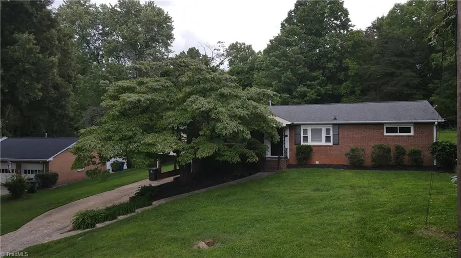 241 Commonwealth Drive, Winston Salem, NC 27104 - #2