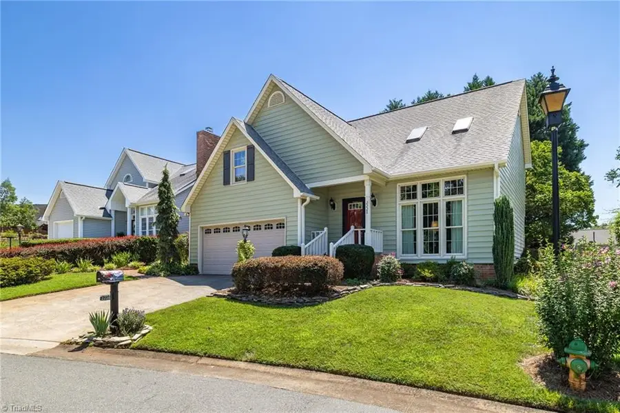 2228 King George Court, Winston Salem, NC 27103 - #2