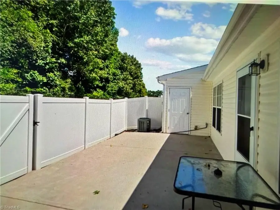 603 Chesapeake Lane, Archdale, NC 27263 - #3