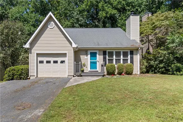4965 Lochraven Drive, Winston-Salem, NC 27104