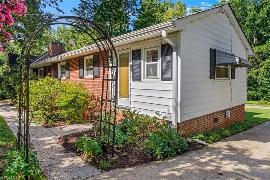 1146 Magnolia Street, Winston Salem, NC 27103 - #3