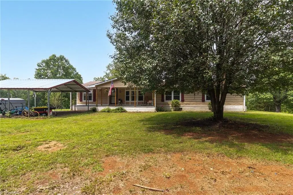 1352 Gravitte Road, Pilot Mountain, NC 27041 - #1
