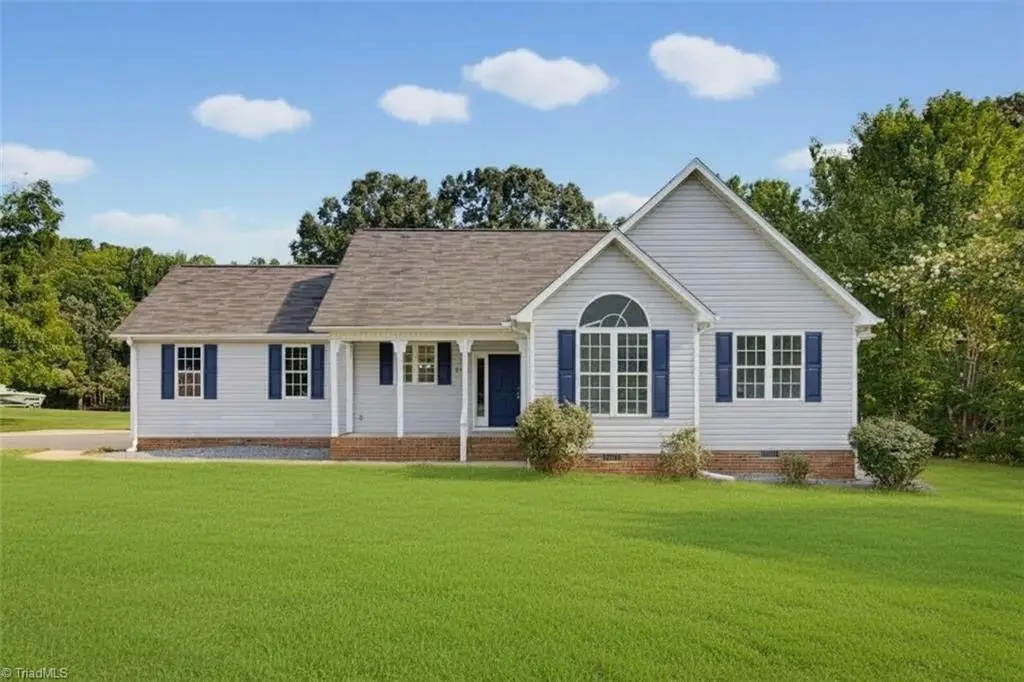 4913 Streamside Drive, McLeansville, NC 27301 - #1