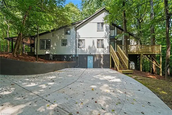 3054 Ridgemeadow Drive, Winston-Salem, NC 27127
