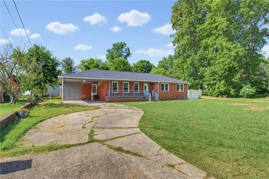 1416 Lynwood Terrace, High Point, NC 27265 - #3