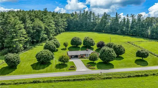 201 Reno Road, West Jefferson, NC 28694