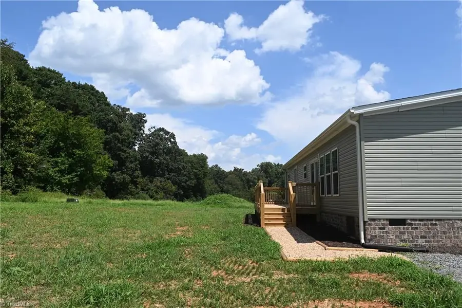 125 Luffman Road, Ronda, NC 28670 - #2