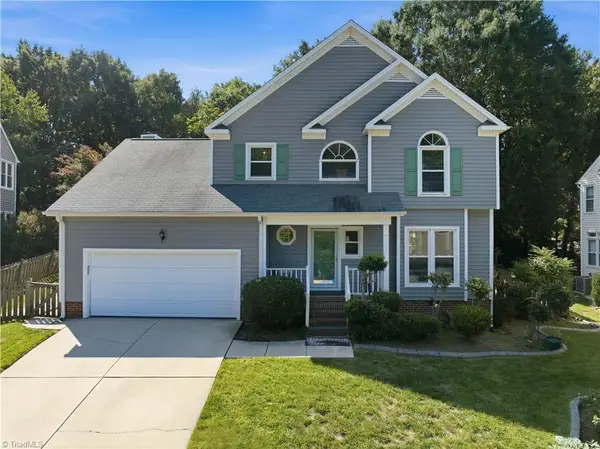 4 Cranebridge Place, Greensboro, NC 27407