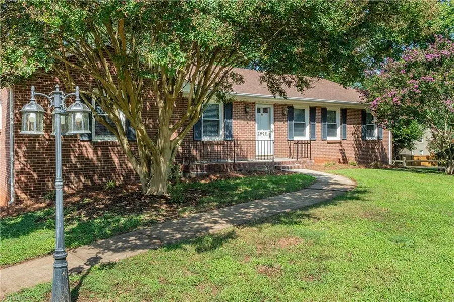 2608 Amesbury Road, Winston Salem, NC 27103 - #2
