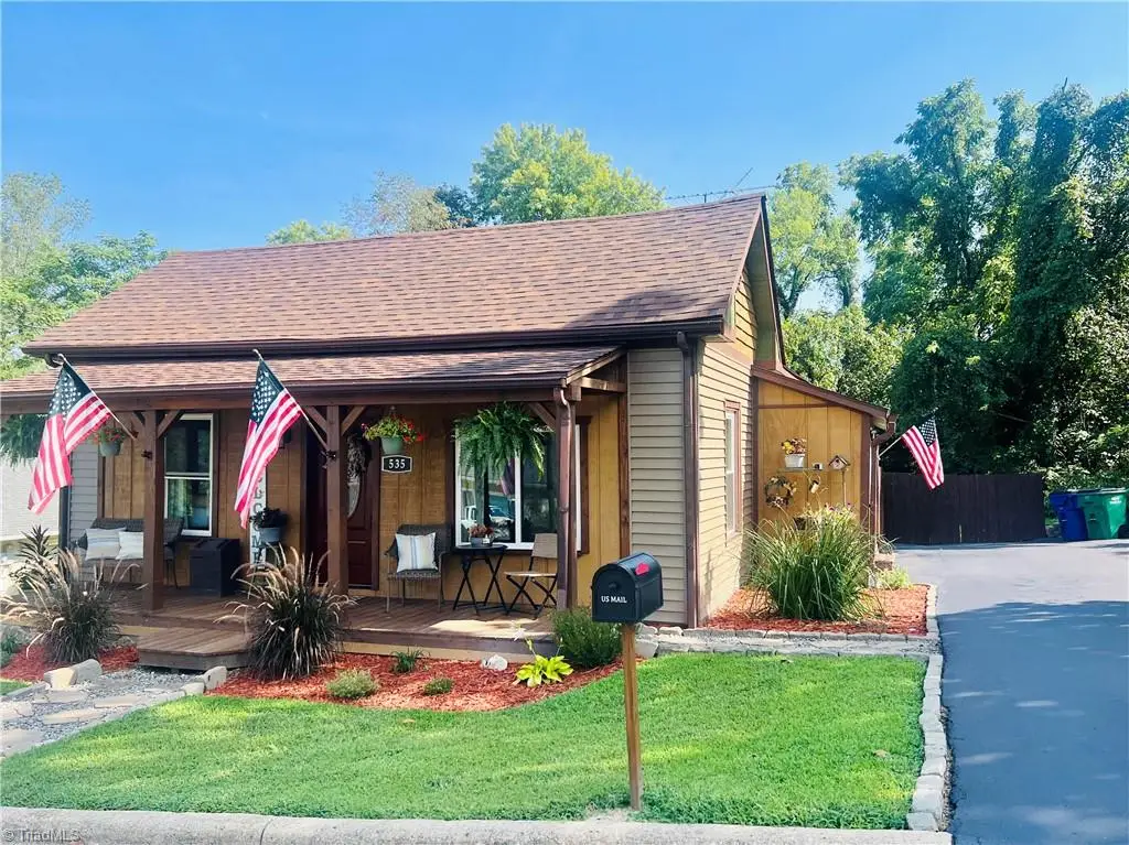 535 E Haymore Street, Mount Airy, NC 27030 - #1