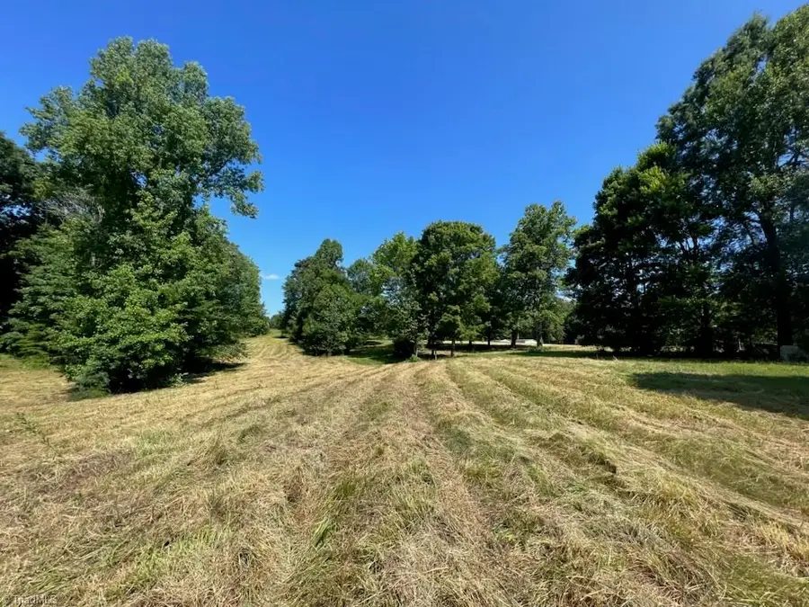 621 Green Pasture Lane, Ruffin, NC 27326 - #2