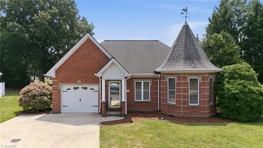 516 Leston Gilbert Drive, Kernersville, NC 27284 - #2