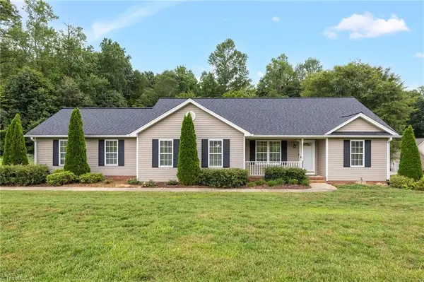 7247 Senepole Road, Randleman, NC 27317