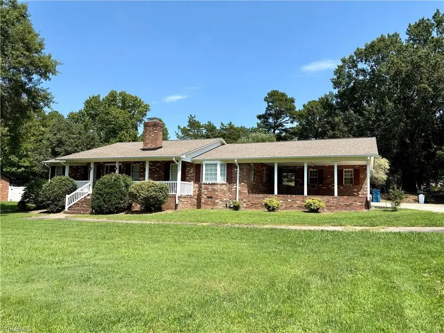 335 Gregg Street, Archdale, NC 27263 - #2